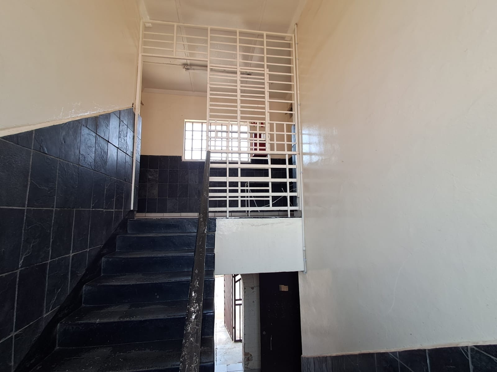 House for sale in Forest Hill, Johannesburg, 495 m²