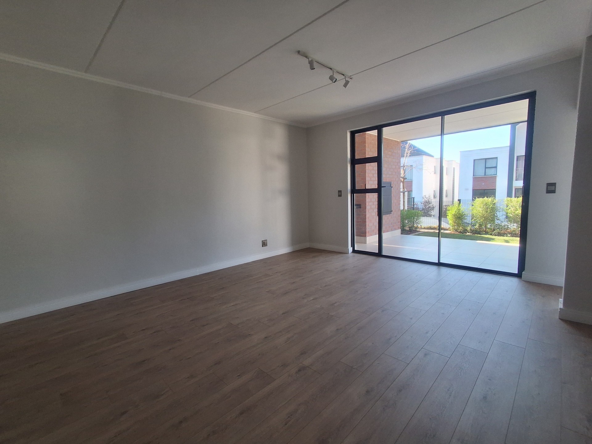 Apartment for rent in Sandringham, Johannesburg