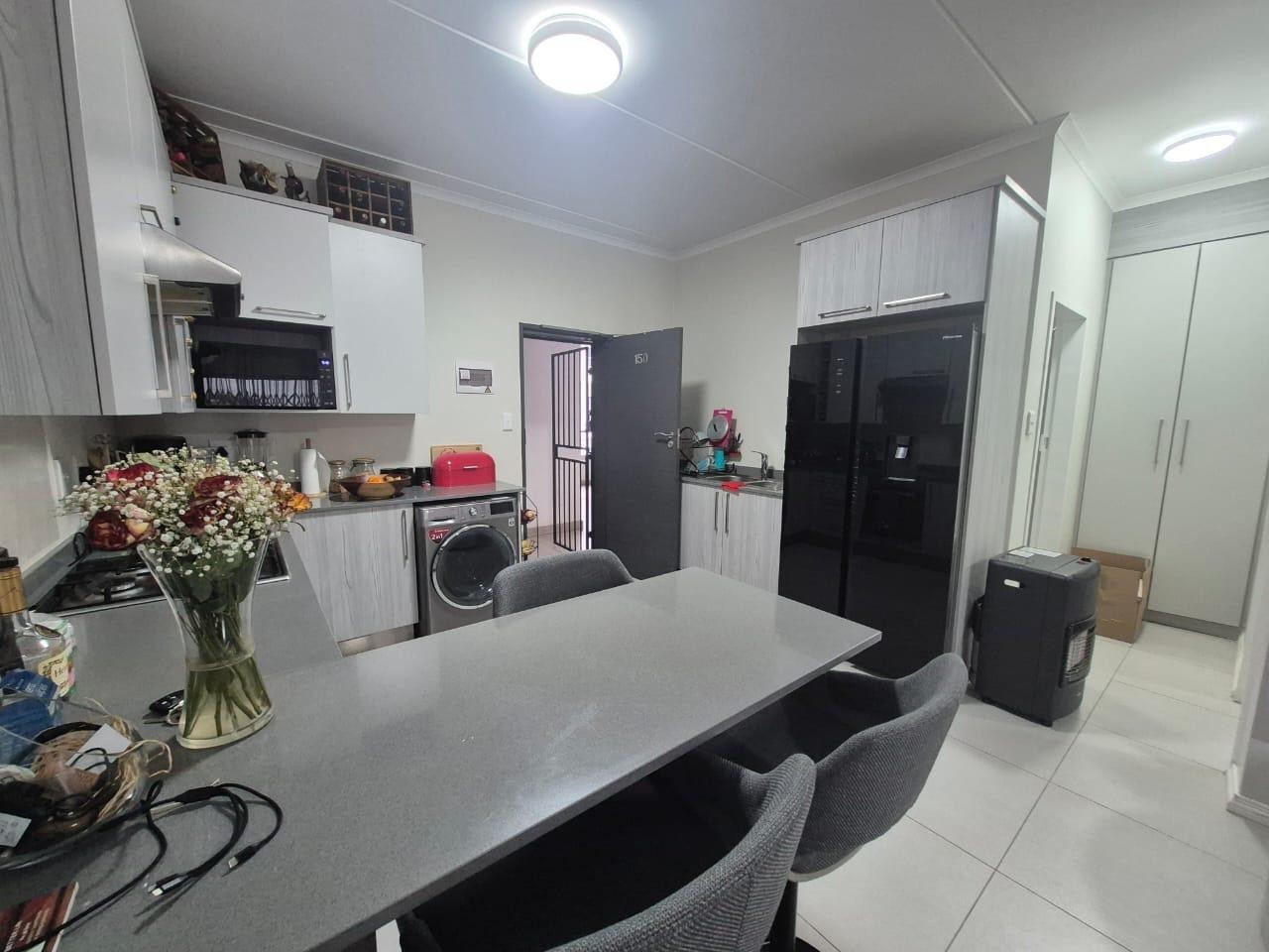 Apartment for rent in Noordwyk, Midrand, 80 m²
