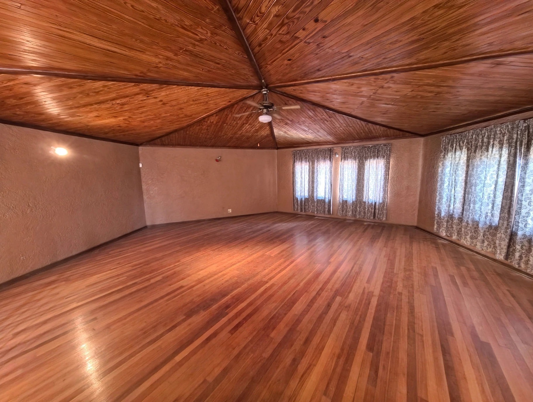 House for sale in Homestead, Kimberley, 700 m²