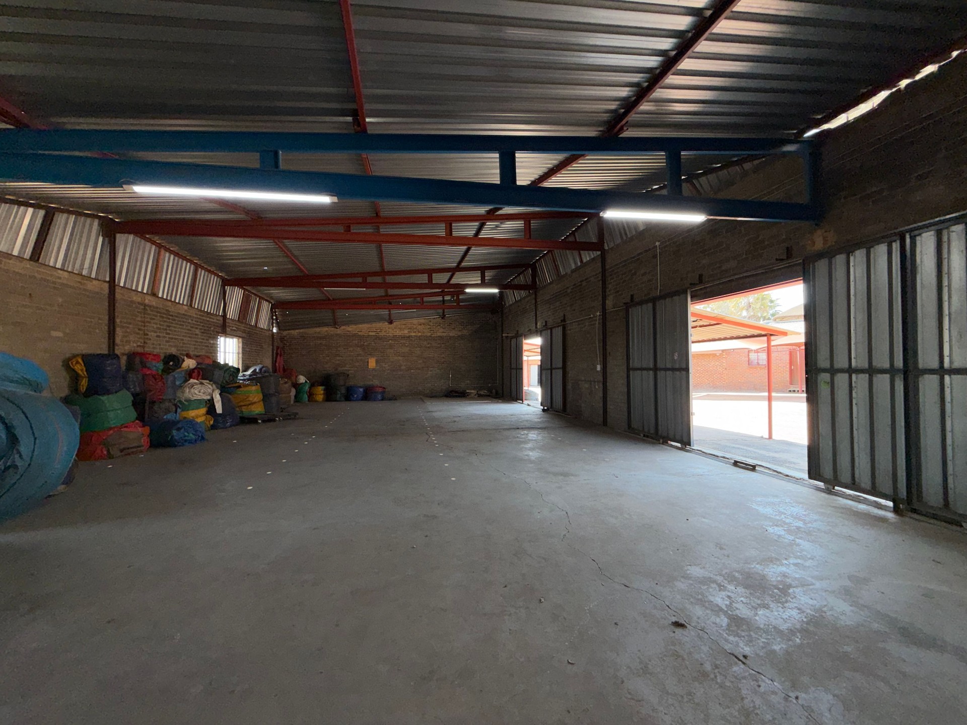 Warehouse for rent in Mckay AH, Meyerton, 38 McKay, Mckay AH, Meyerton, Gauteng, 370 m²
