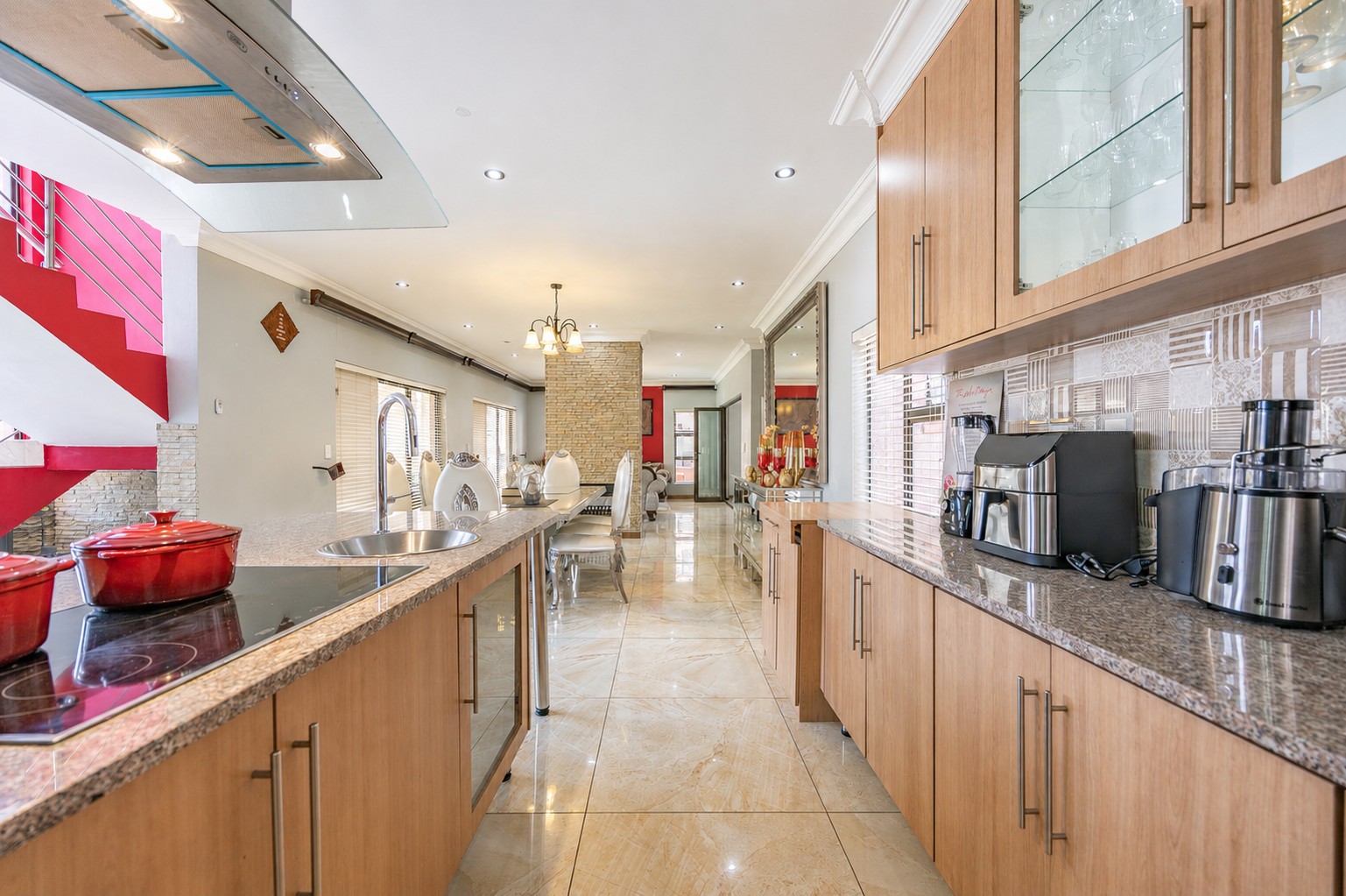 House for sale in Magaliesberg Country Estate, Amandasig, Akasia, 620 m²