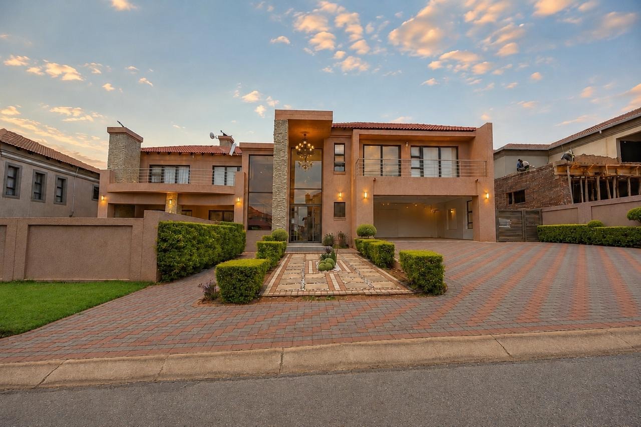 House for sale in Magaliesberg Country Estate, Amandasig, Akasia, 620 m²