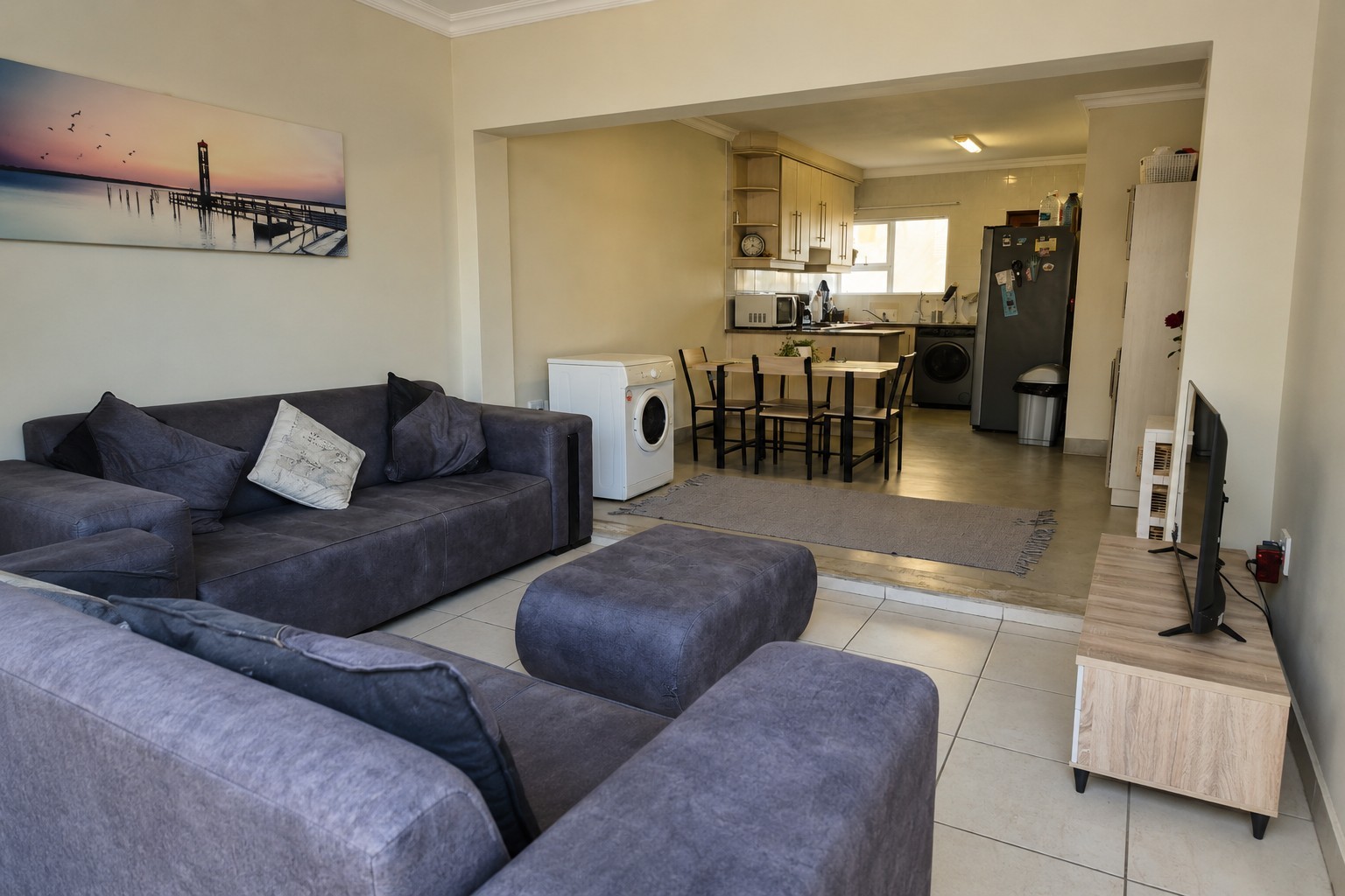 Apartment for sale in Uvongo Beach, Margate, KwaZulu Natal, 27, ss queens view, 213 Marine Drive, Uvongo Beach, Margate, KwaZulu Natal, 61 m²