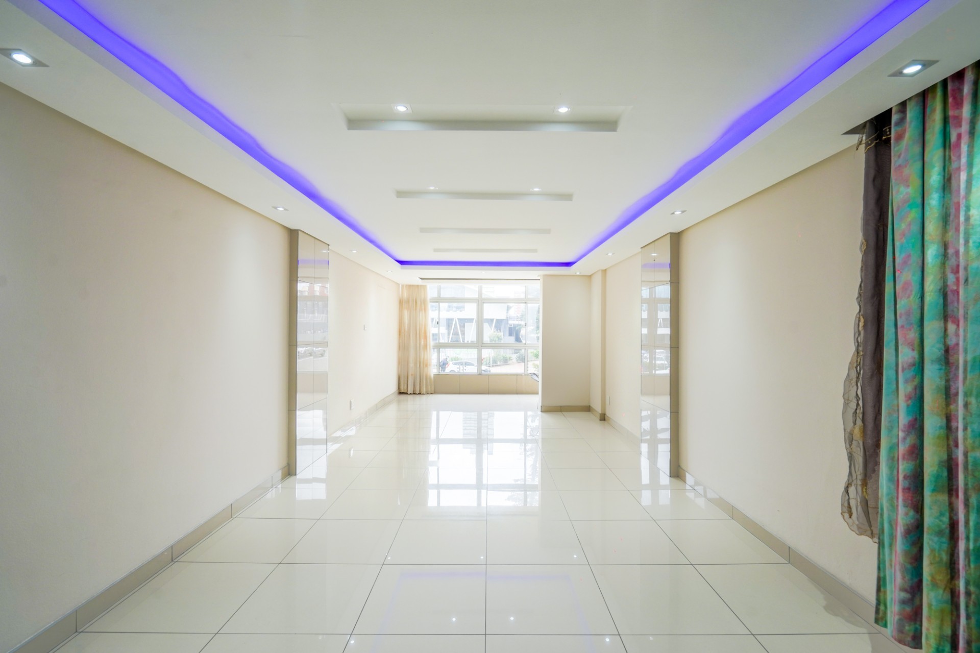 Apartment for sale in North Beach, Durban, KwaZulu Natal, 120 m²