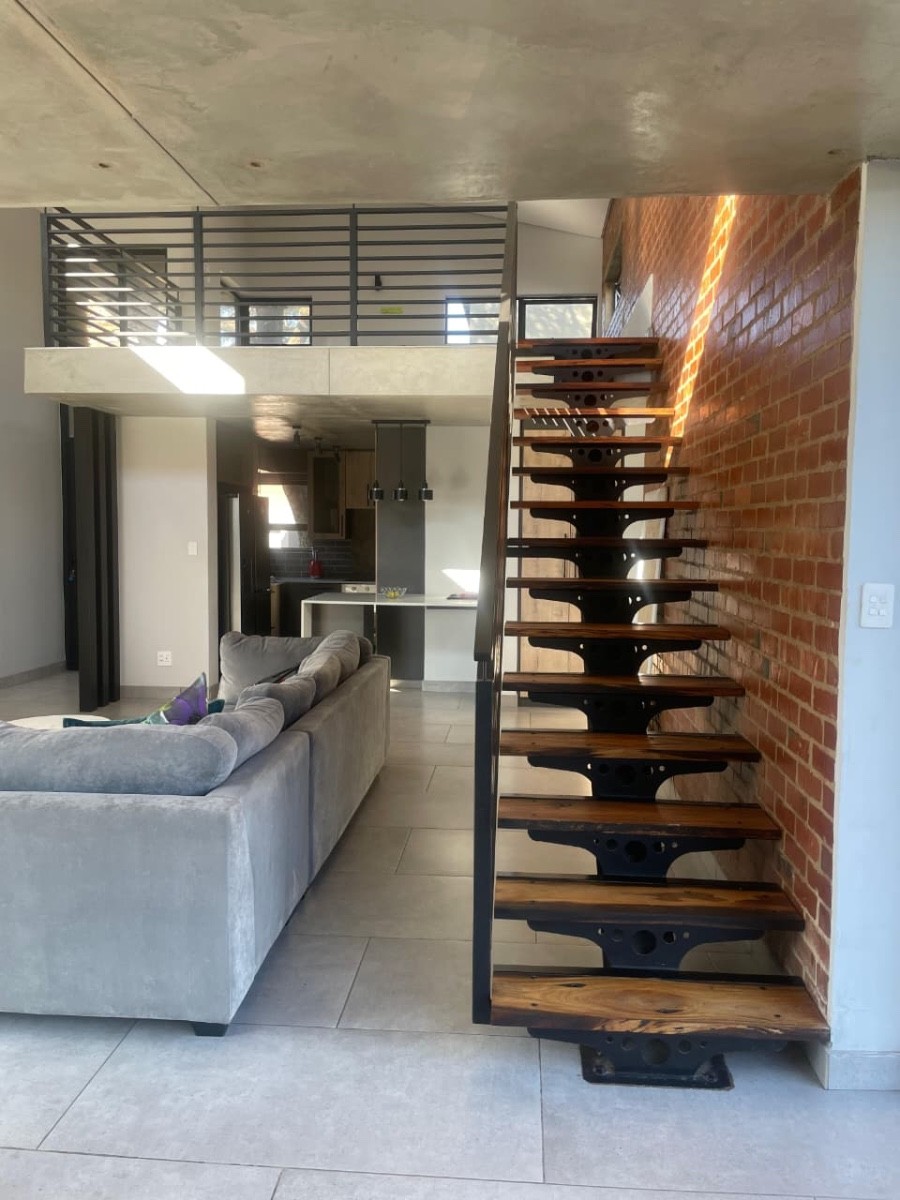 House for rent in Roodepark Eco Estate, Kameeldrift East, Pretoria, 210 m²