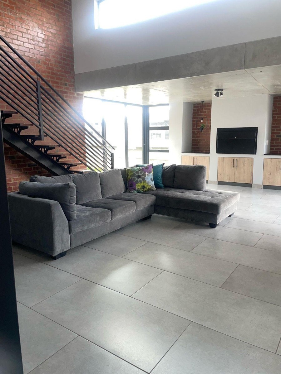 House for rent in Roodepark Eco Estate, Kameeldrift East, Pretoria, 210 m²