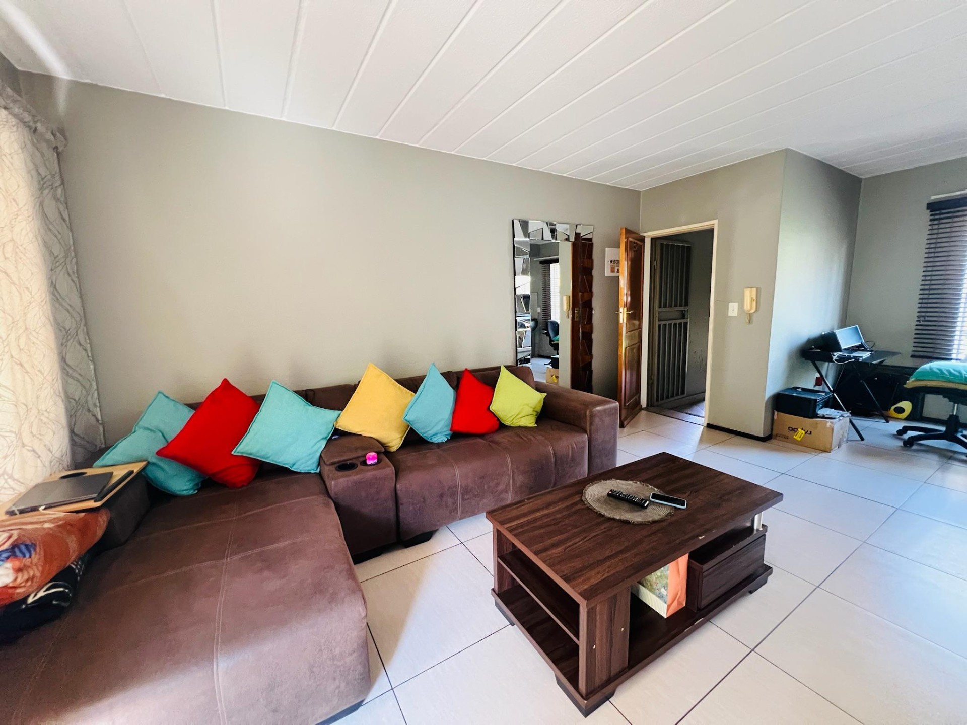 Apartment for rent in Paulshof, Sandton, 80 m²