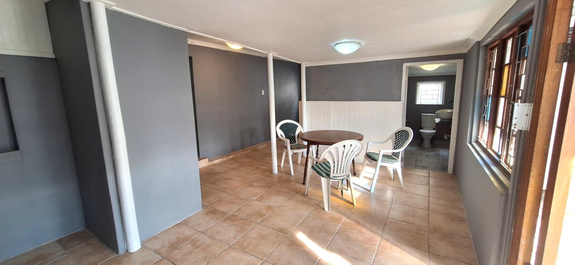 House To Rent in Knysna Central Knysna Western Cape 3