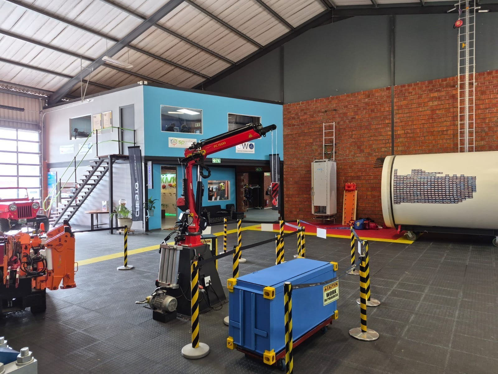 Warehouse for rent in Greenbushes Industrial Park, Greenbushes, Port Elizabeth, 8 Old Cape Road, Greenbushes Industrial Park, Greenbushes, Port Elizabeth, Eastern Cape, 1211 m²