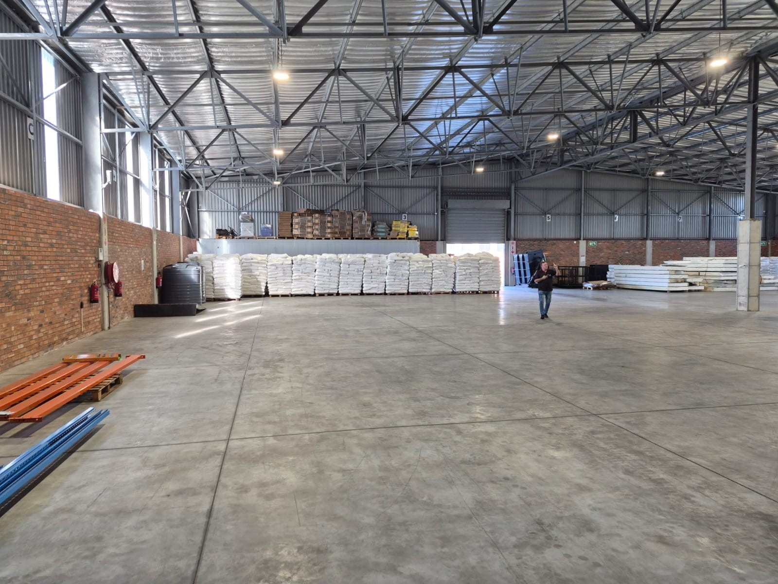 Warehouse for rent in Greenbushes Industrial Park, Greenbushes, Port Elizabeth, 10 Old Cape Road, Gate 2, Greenbushes Industrial Park, Greenbushes, Port Elizabeth, Eastern Cape, 1482 m²