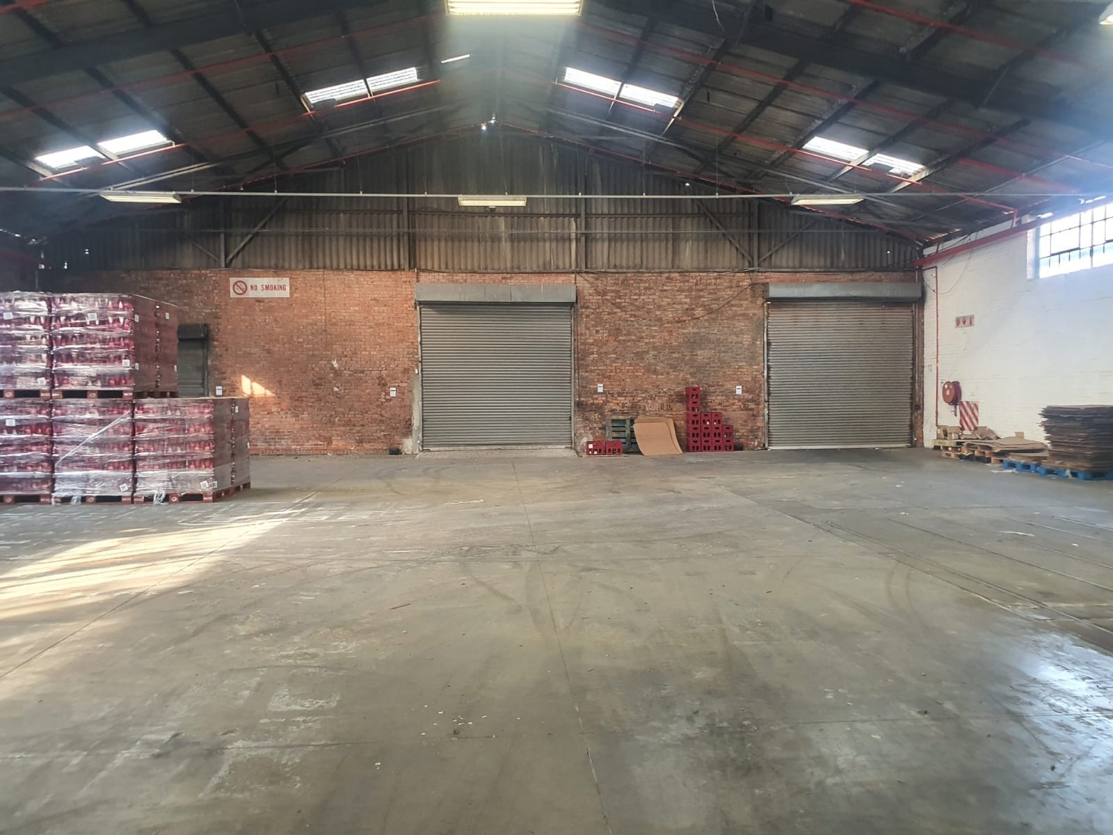 Warehouse for rent in Deal Party, Port Elizabeth, 142 Burman Road, Deal Party, Port Elizabeth, Eastern Cape, 1943 m²