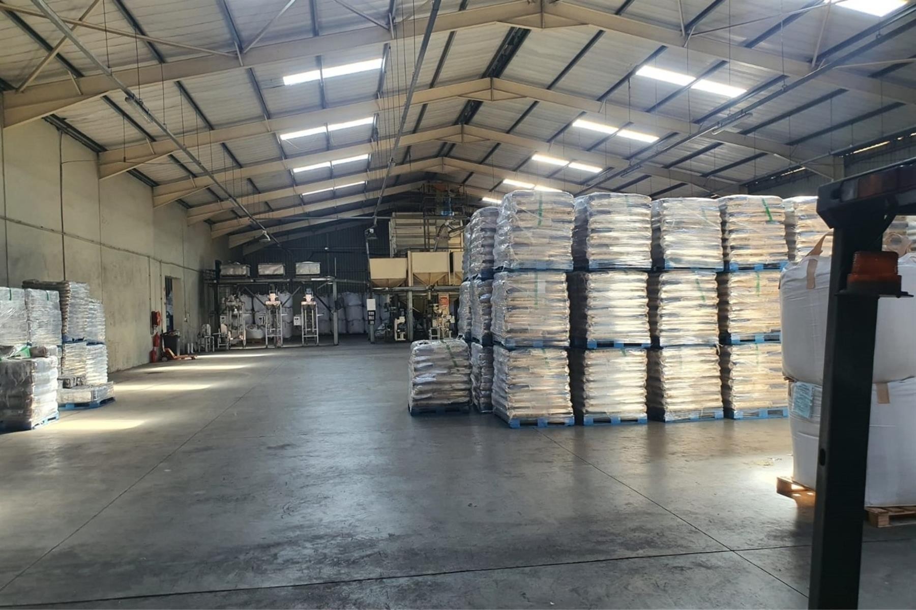 Warehouse for rent in Windvogel, Bethelsdorp, Port Elizabeth, 7 Bethelsdorp Road, Windvogel, Bethelsdorp, Port Elizabeth, Eastern Cape, 4100 m²