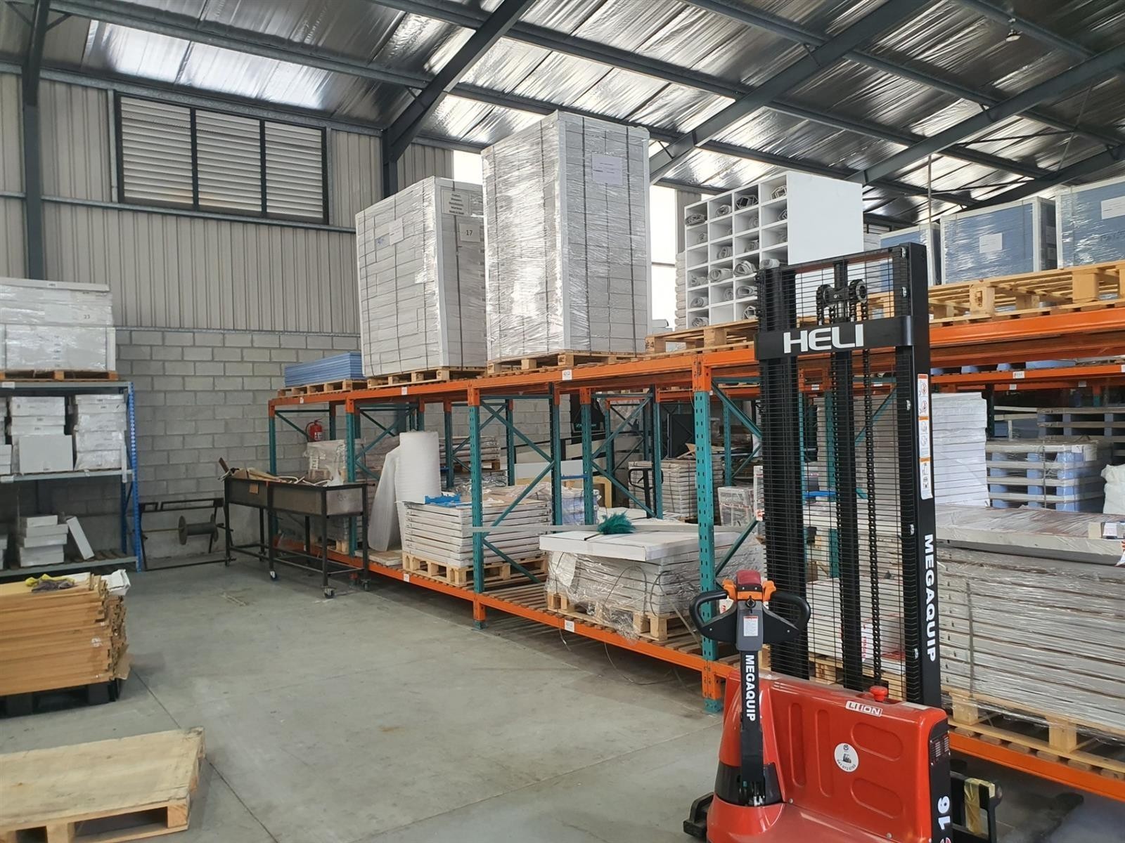 Warehouse for rent in Cotswold, Port Elizabeth, 1 Woodpecker Street, Cotswold, Port Elizabeth, Eastern Cape, 500 m²