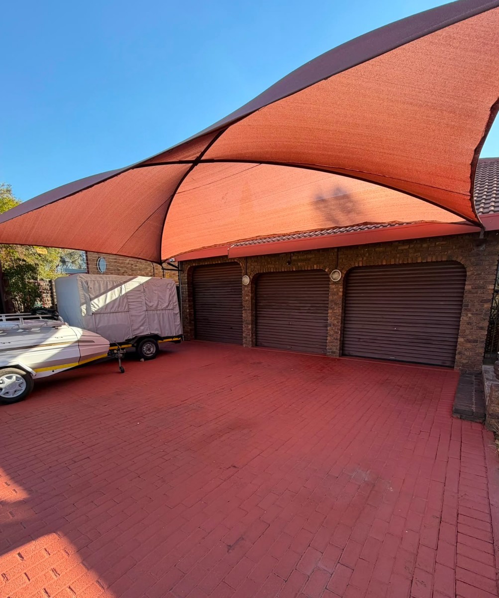 House for sale in Petersfield, Springs, 350 m²