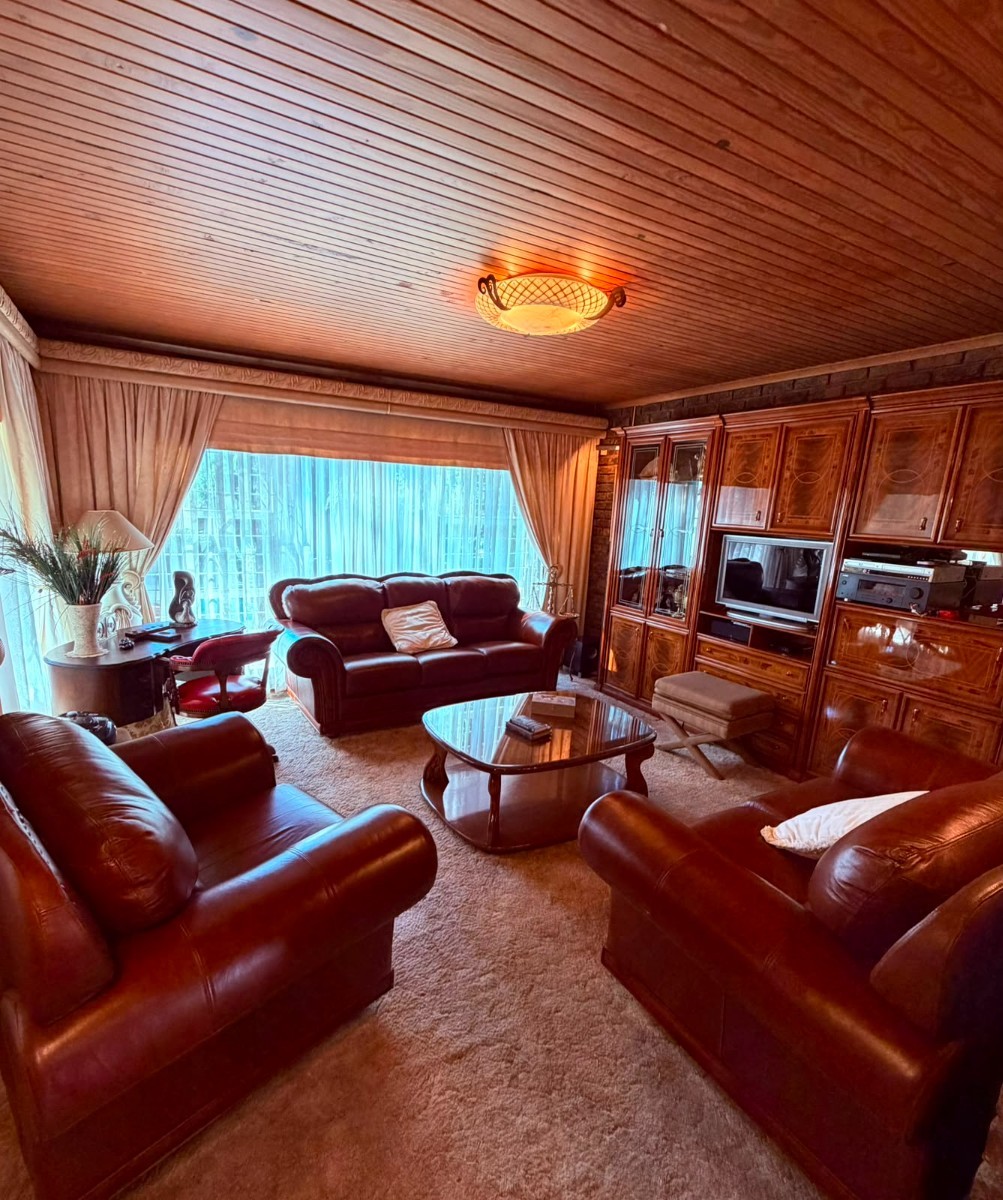 House for sale in Petersfield, Springs, 350 m²