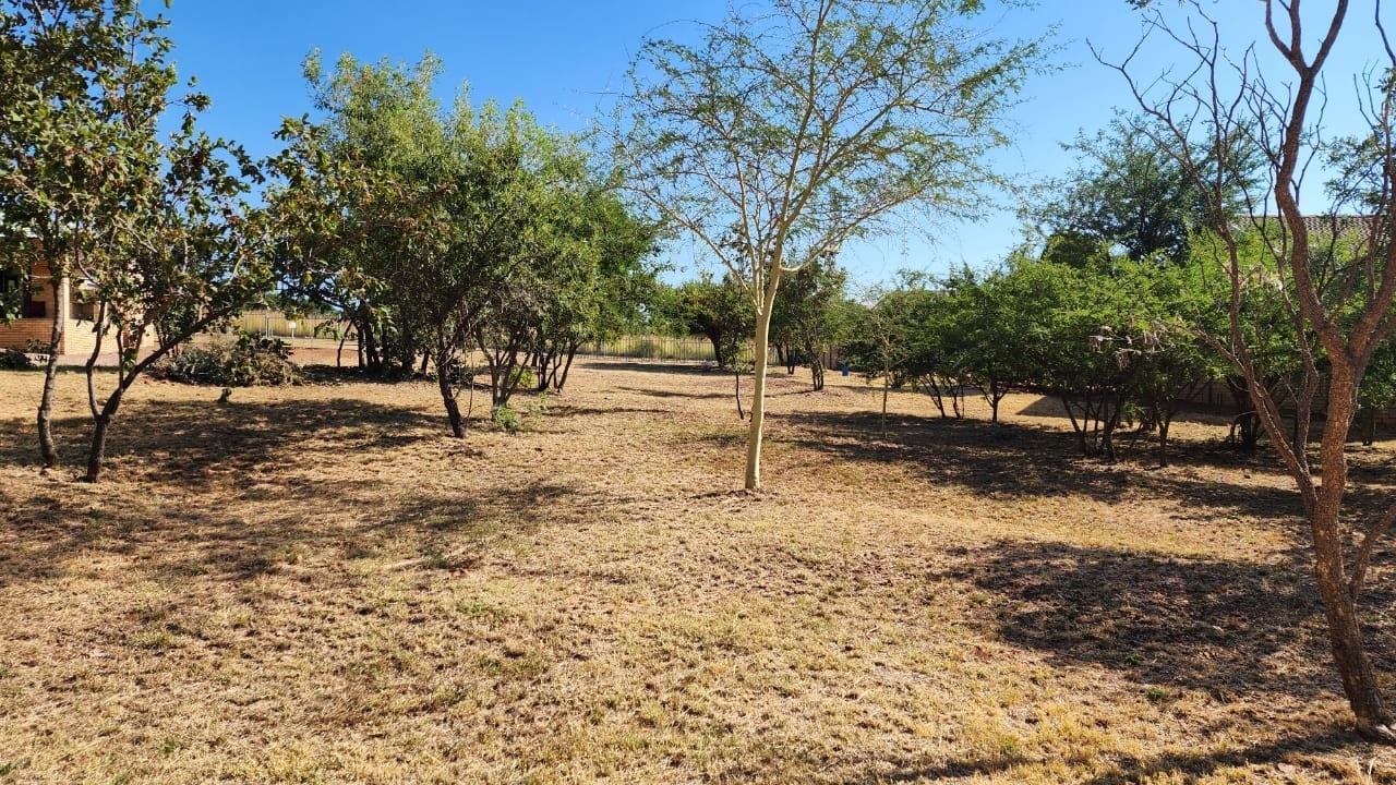 Vacant Land for sale in Bela Bela, 758 m²