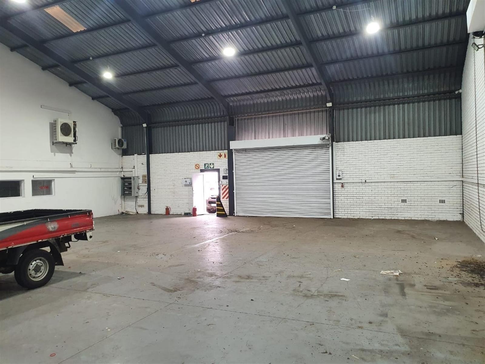 Warehouse for rent in Newton Park, Port Elizabeth, 90 Pickering Street, Newton Park, Port Elizabeth, Eastern Cape, 815 m²