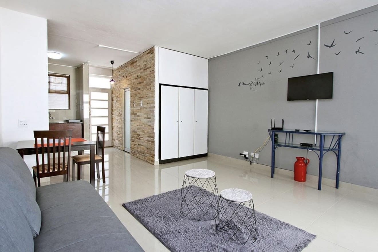 Apartment for rent in Sea Point, Cape Town, 51 m²