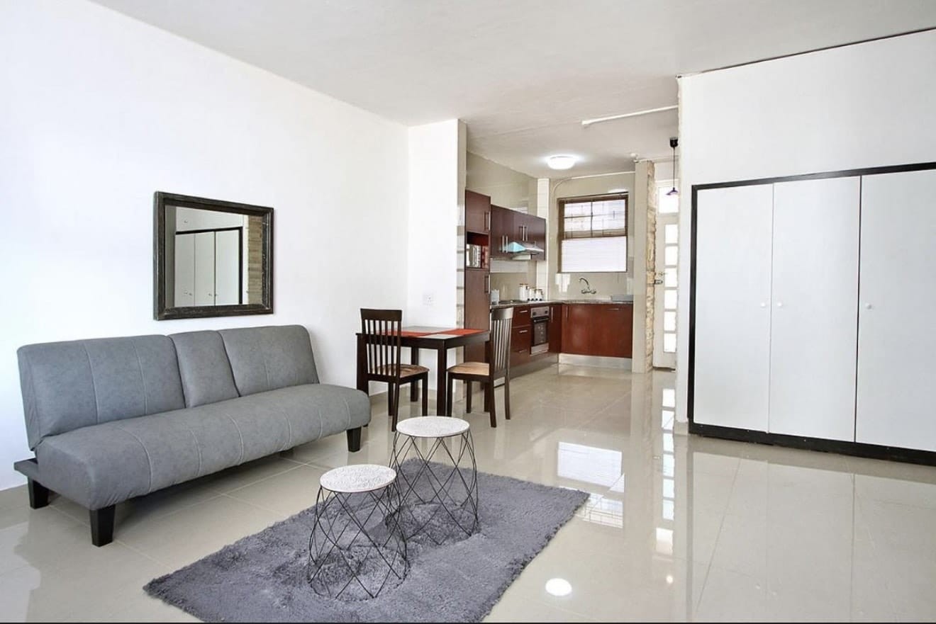 Apartment for rent in Sea Point, Cape Town, 51 m²