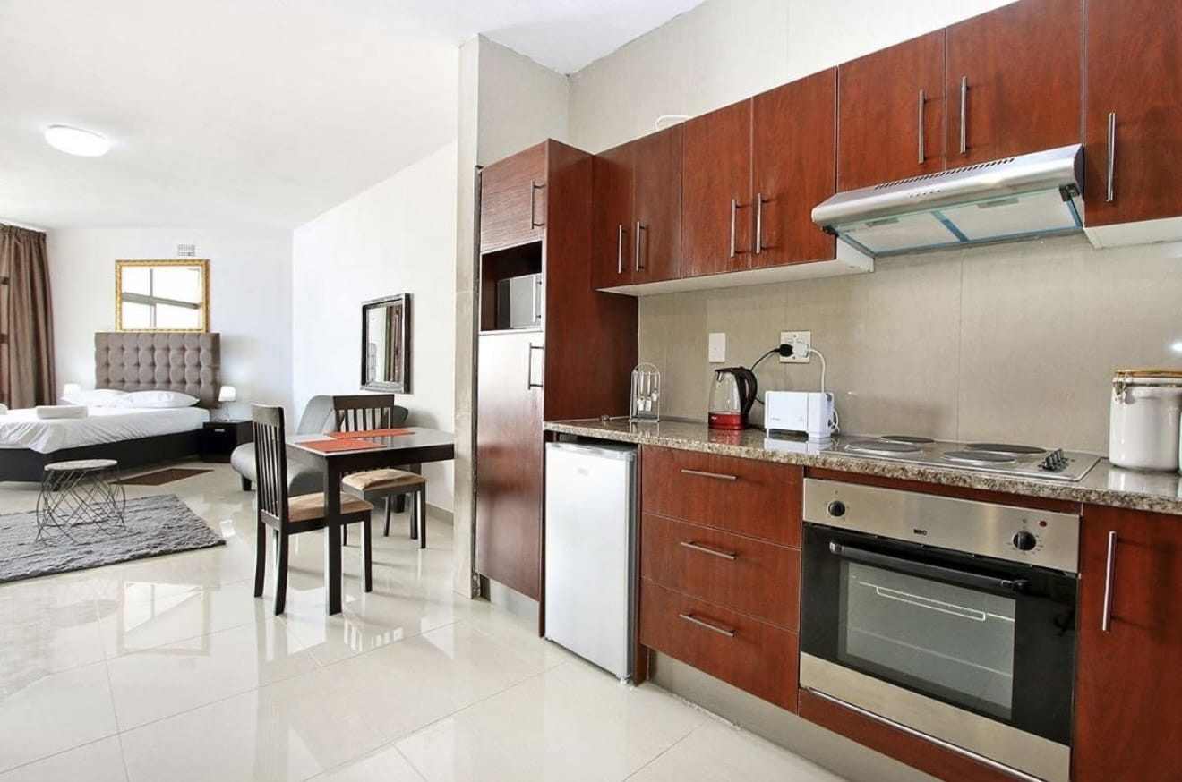 Apartment for rent in Sea Point, Cape Town, 51 m²