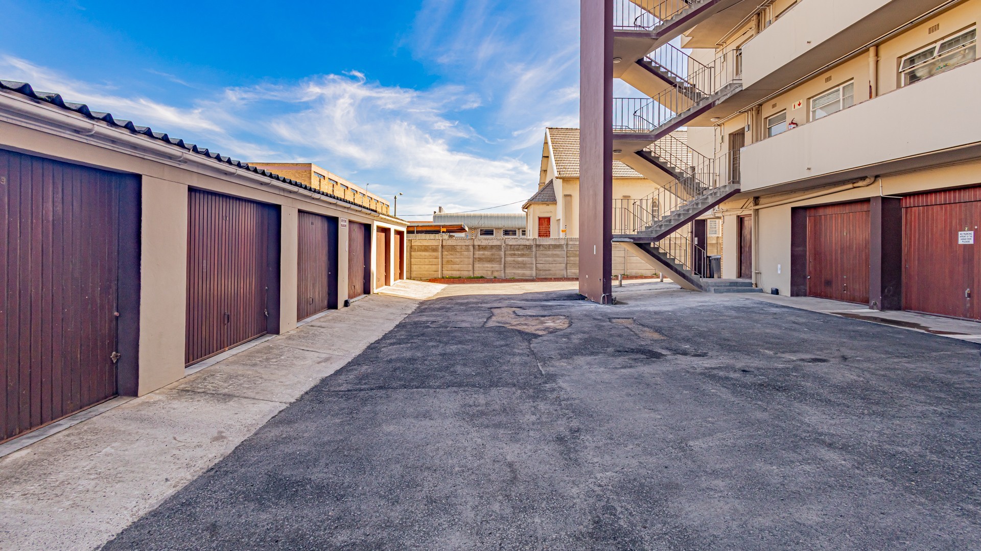 Apartment for sale in Kempenville, Bellville, 30, Hibiscus Court, 14 Dirkie Uys street, Kempenville, Bellville, Western Cape, 81 m²