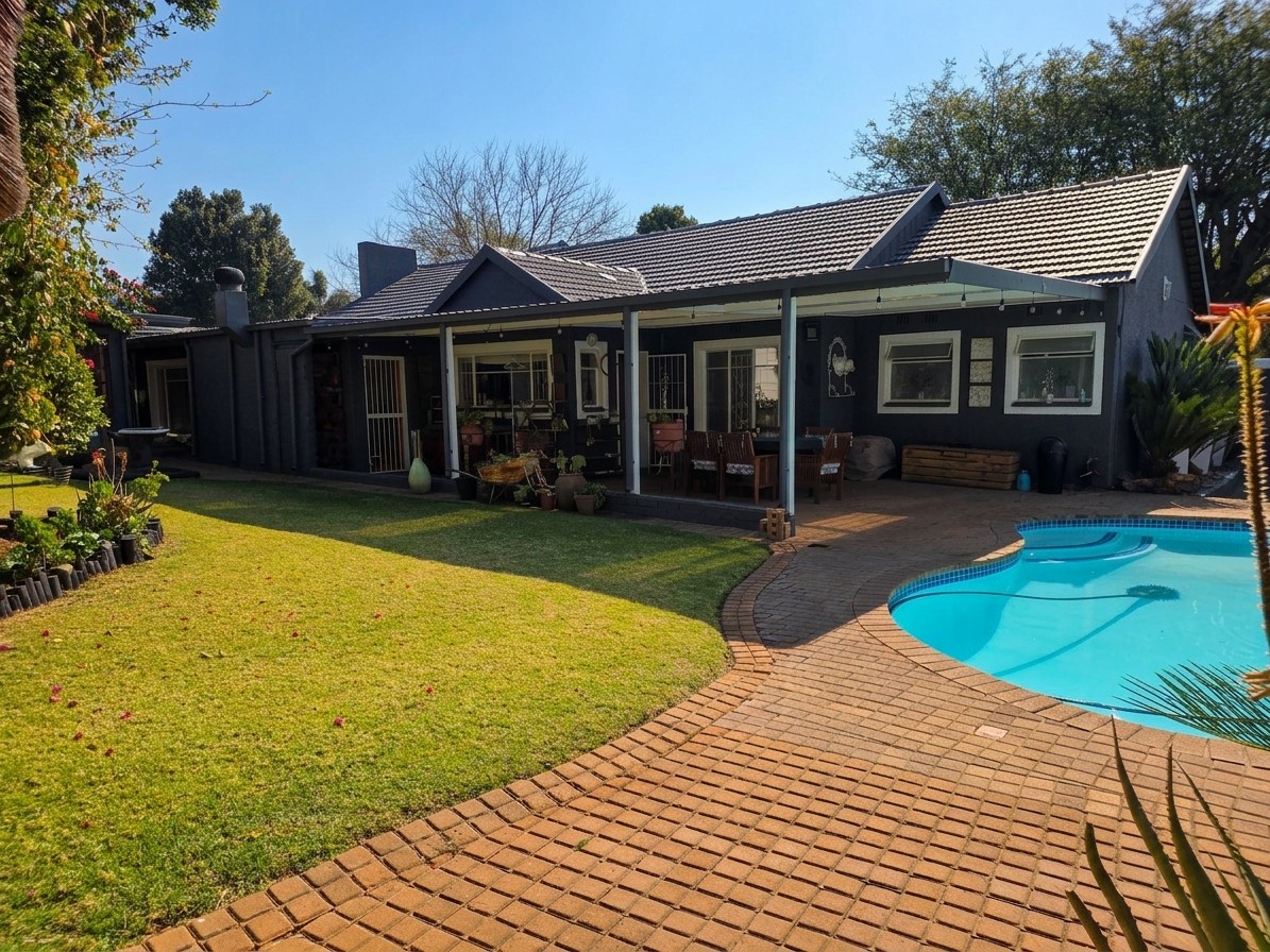 House for sale in Glen Marais, Kempton Park, 18 Pionier Street, Glen Marais, Kempton Park, Gauteng, 1508 m²