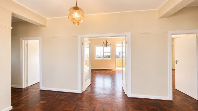 Apartment for sale in Richmond Hill, Port Elizabeth, 111 m²