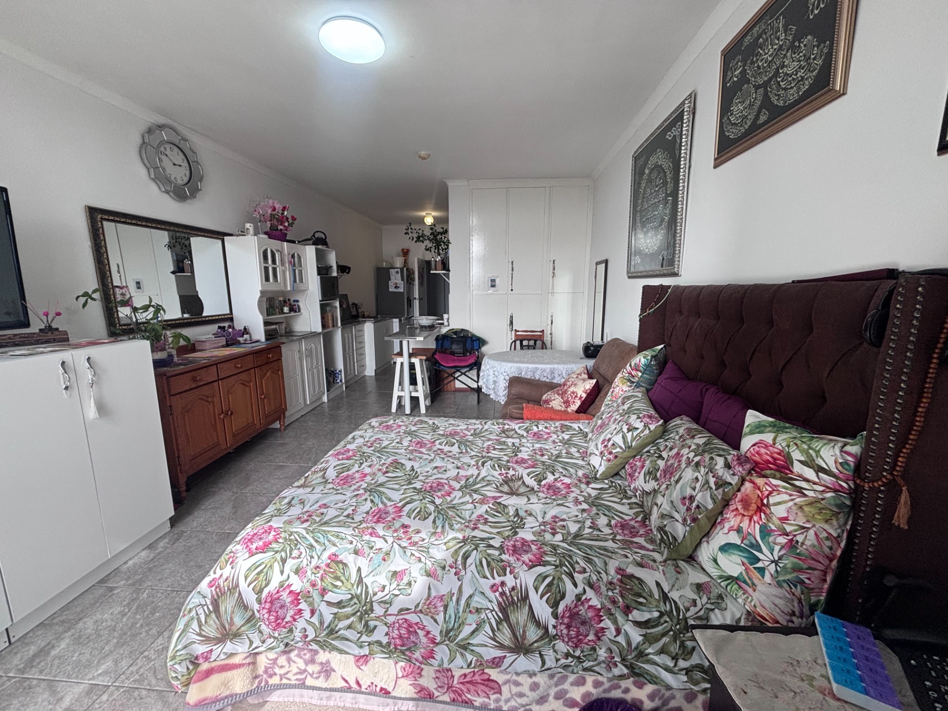 Apartment for sale in Townsend Estate, Goodwood, 5  (5th floor), Libertas Retirement Centre, 15 Wallace Street, Townsend Estate, Goodwood, Western Cape, 36 m²
