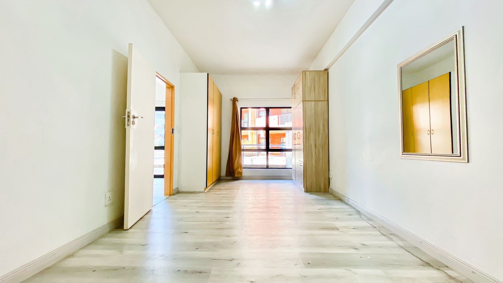 Apartment for rent in Auckland Park, Johannesburg, 2, Milpark Mews, 1 Barry Hertzog Avenue, Auckland Park, Johannesburg, Gauteng, 67 m²