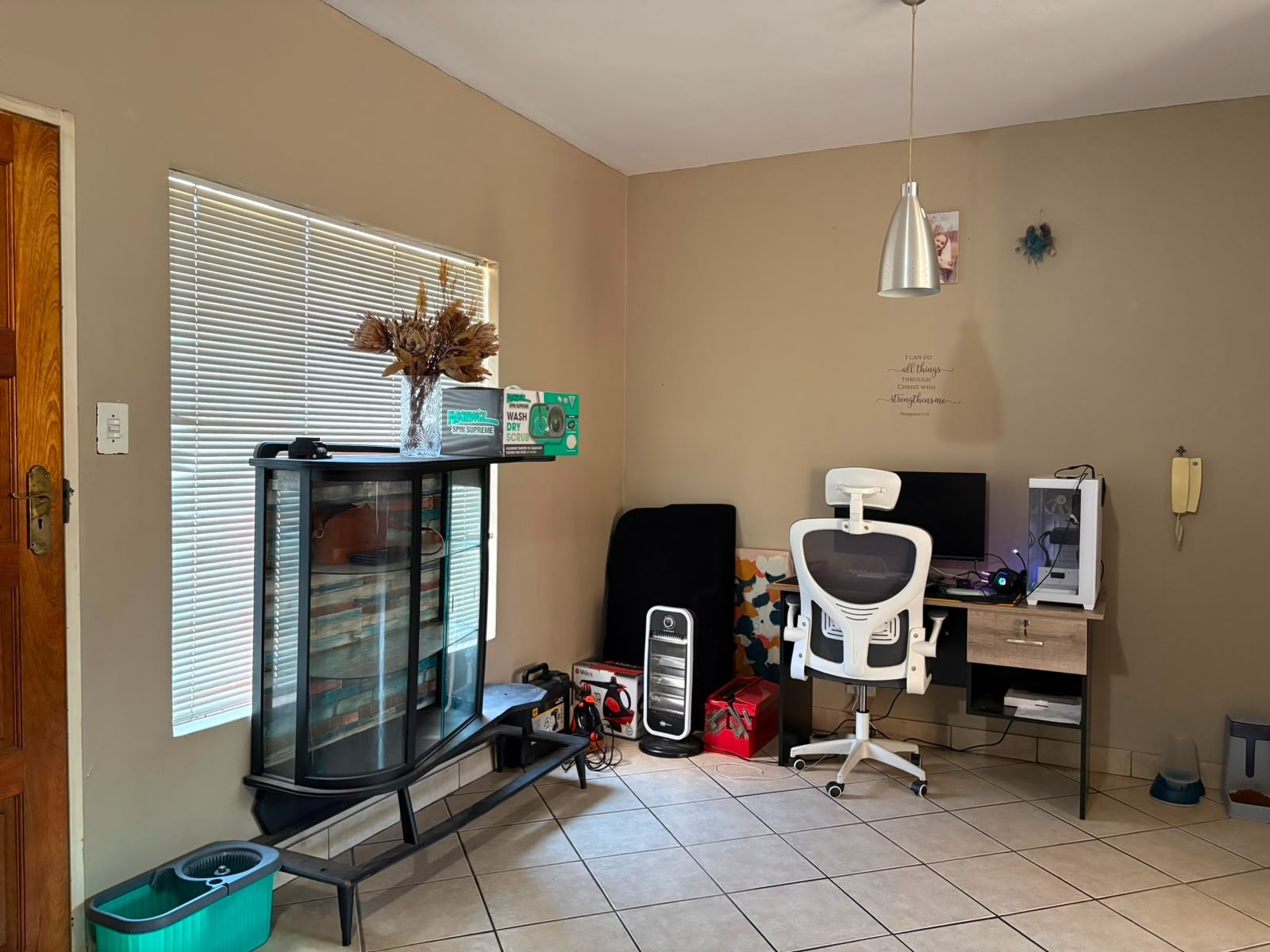 Duplex for rent in Vorna Valley, Midrand, 121 m²