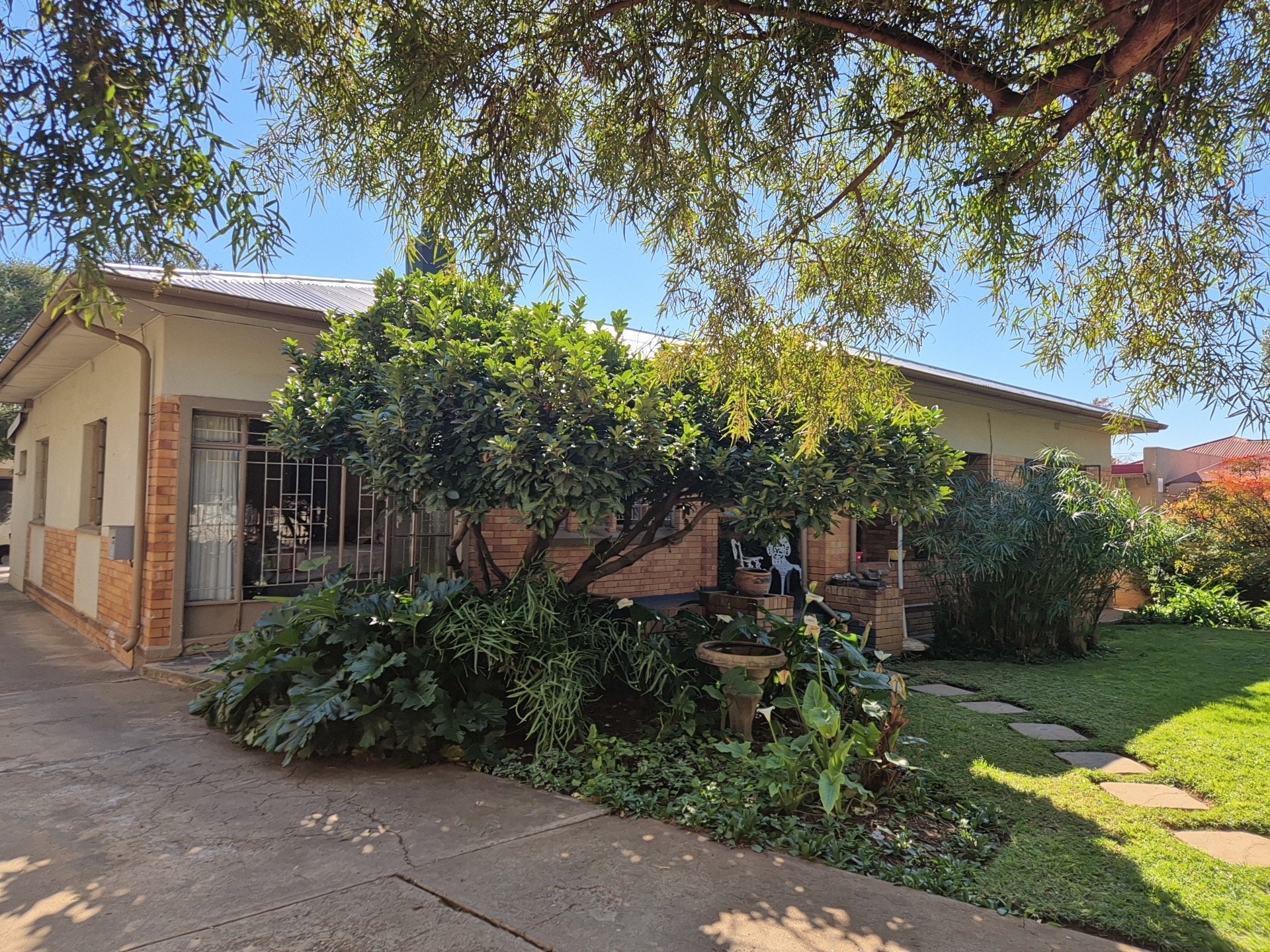 House for sale in Potchefstroom Central, Potchefstroom, North West, 1280 m²
