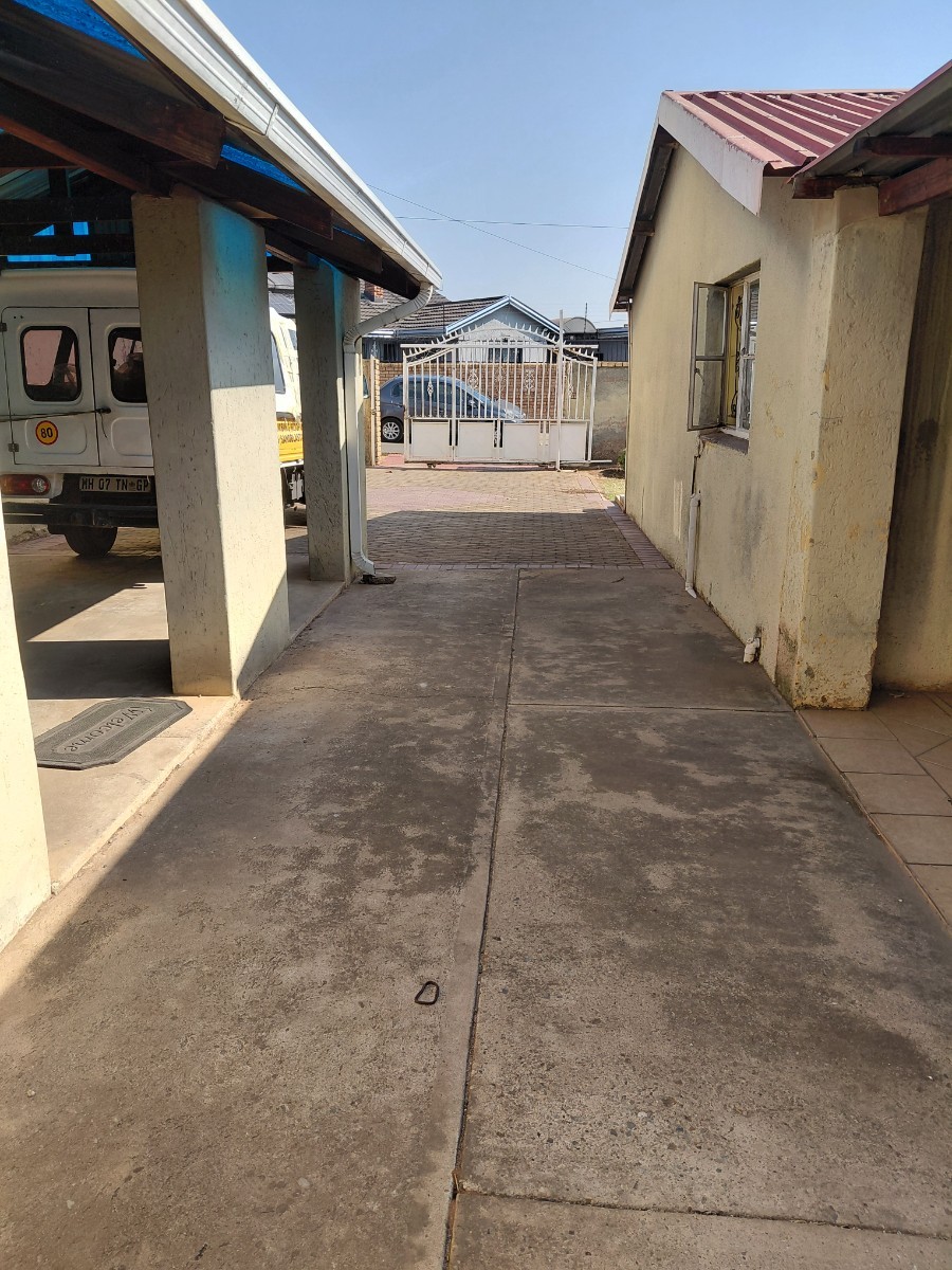 House for rent in Zondi, Soweto