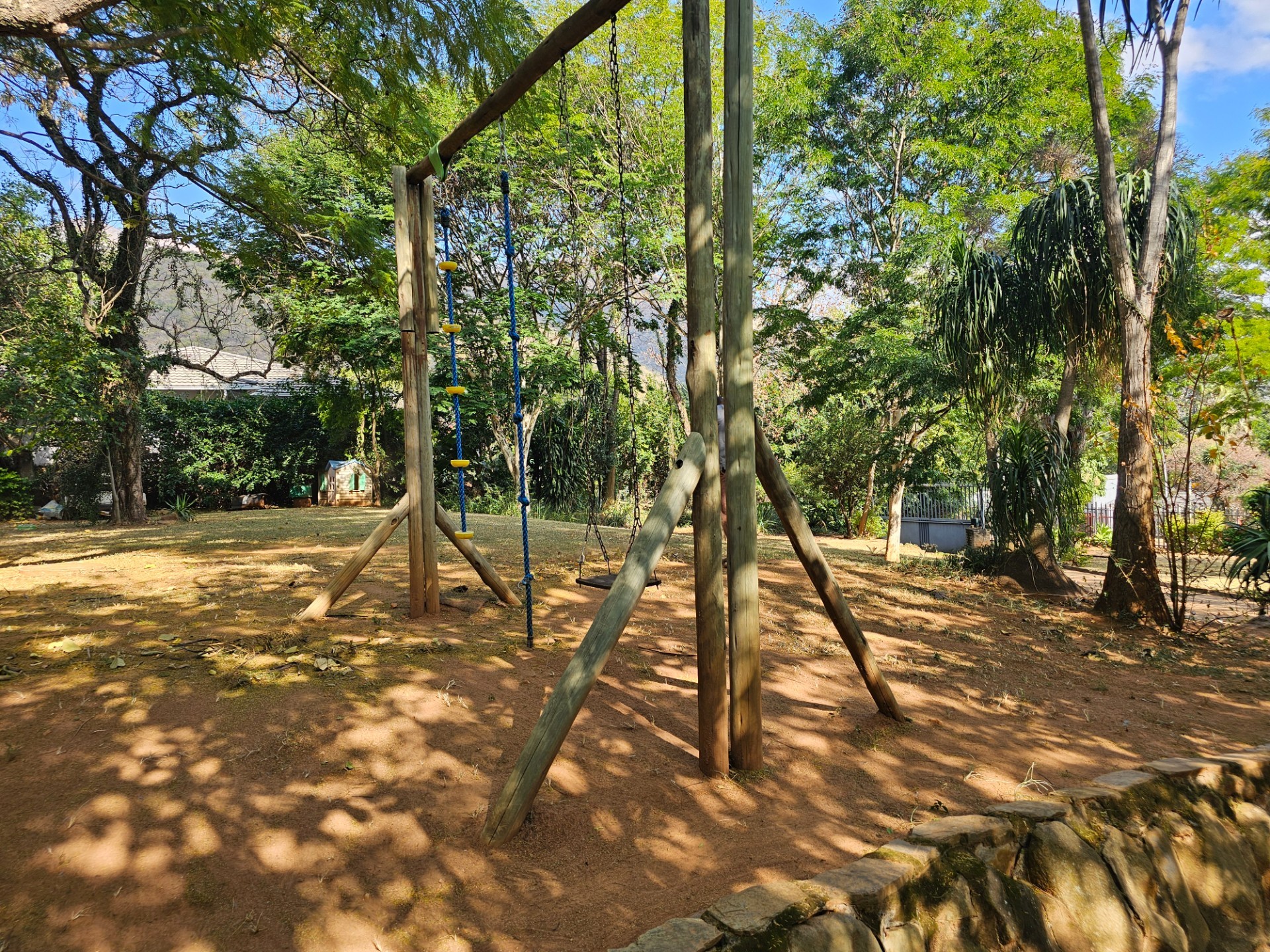 House for sale in Barberton, 323 m²