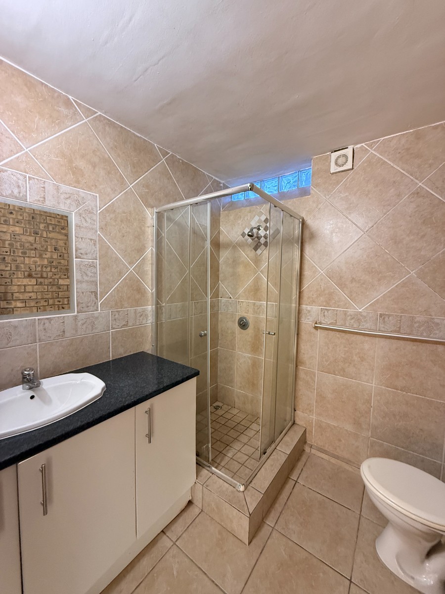 Apartment To Rent in Knysna Heights Knysna Western Cape 5