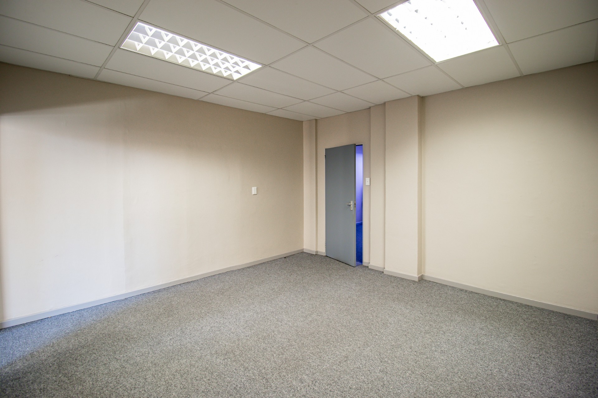 Commercial Property for rent in Johannesburg Central, Johannesburg, 20 m²
