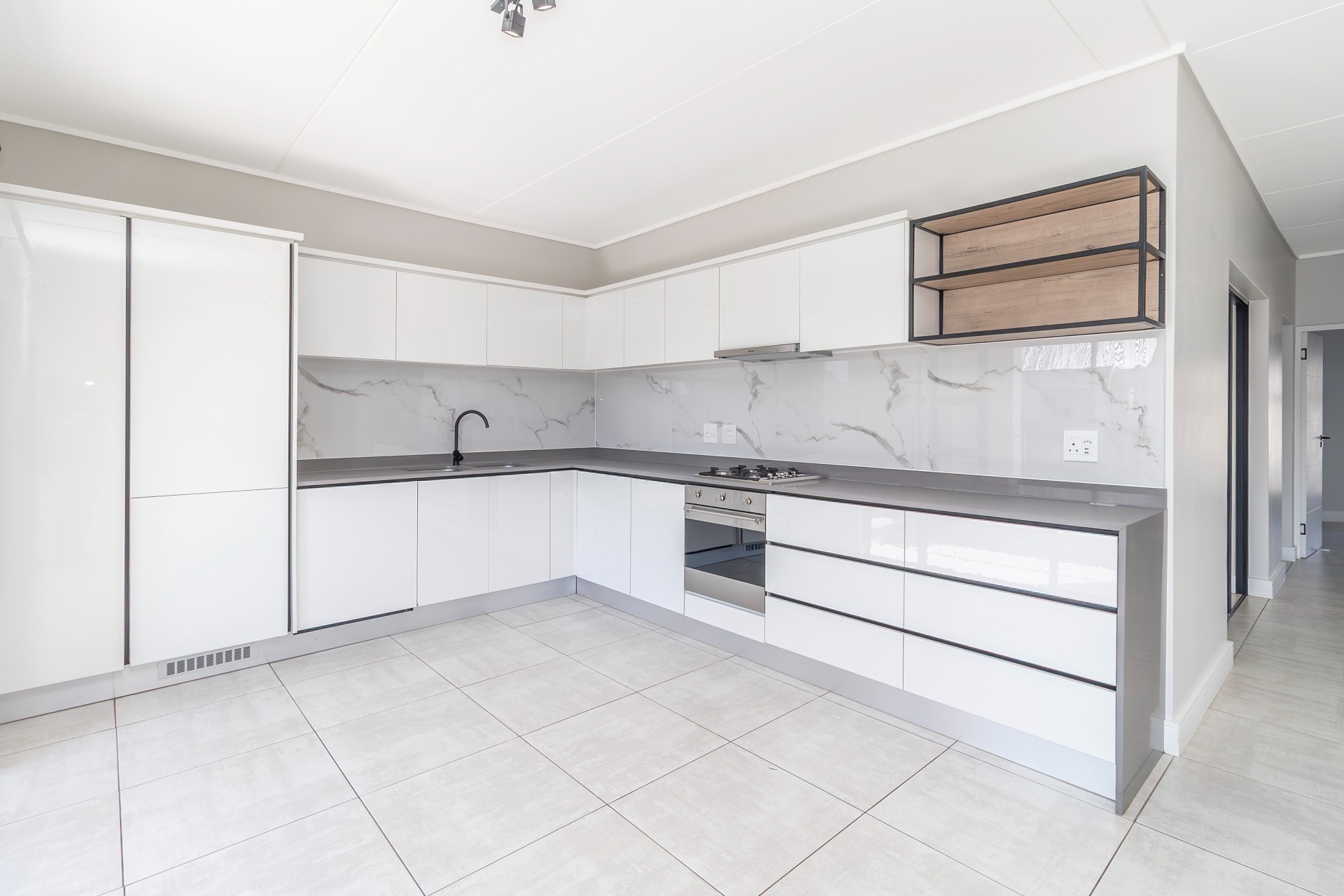 3 Bedroom Apartment at Prestigious Polofields Estate 5