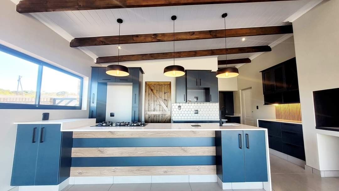 House for sale in Island View, Mossel Bay, 203 m²