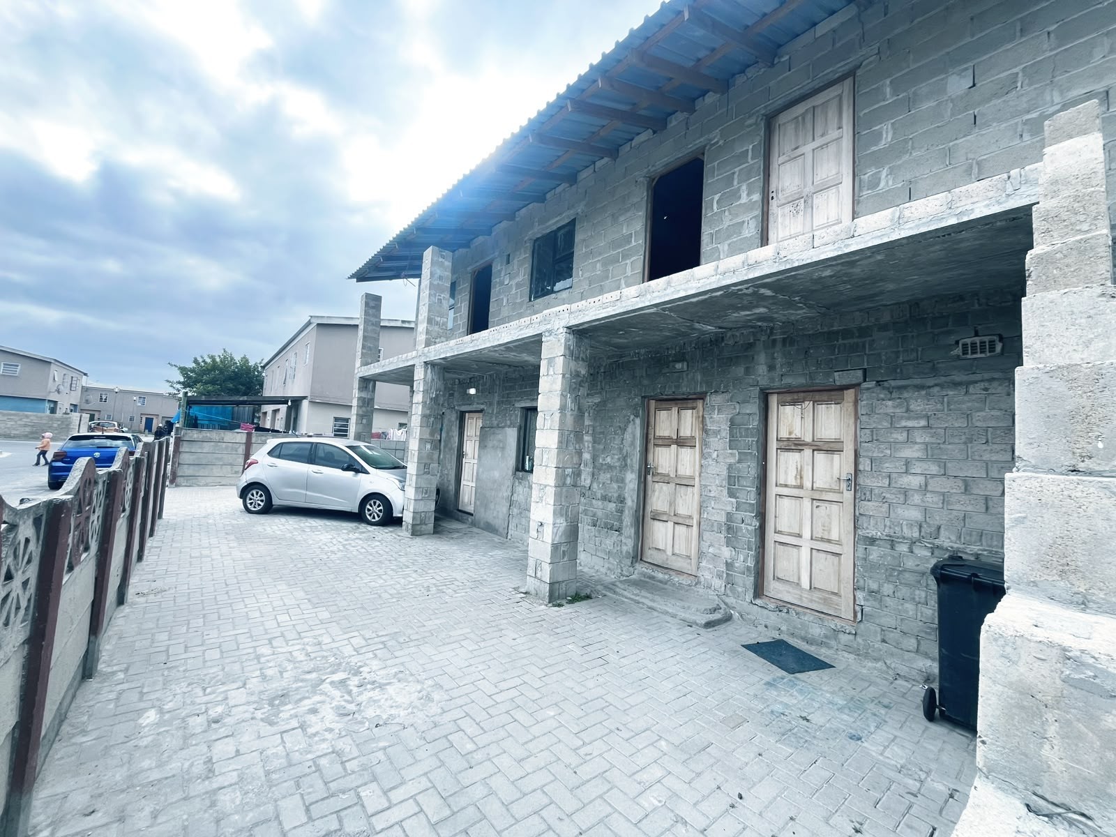 Incomplete, Six Unit, Apartment Block For Sale in Blue Downs 4