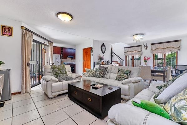 3 Bedroom House For sale at Country View, Midrand. 5