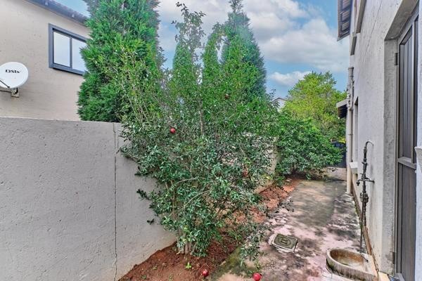 3 Bedroom House For sale at Country View, Midrand. 3
