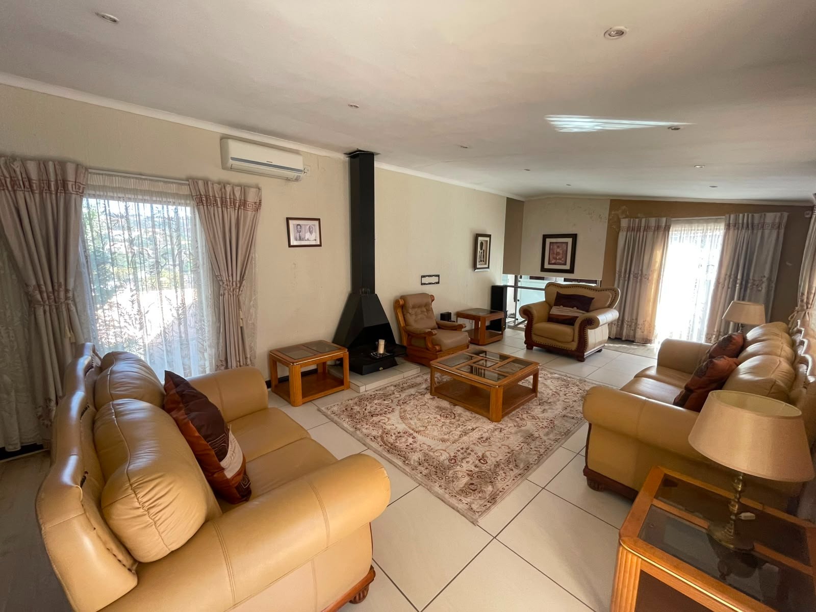 House for sale in Helderkruin, Roodepoort, 376 m²