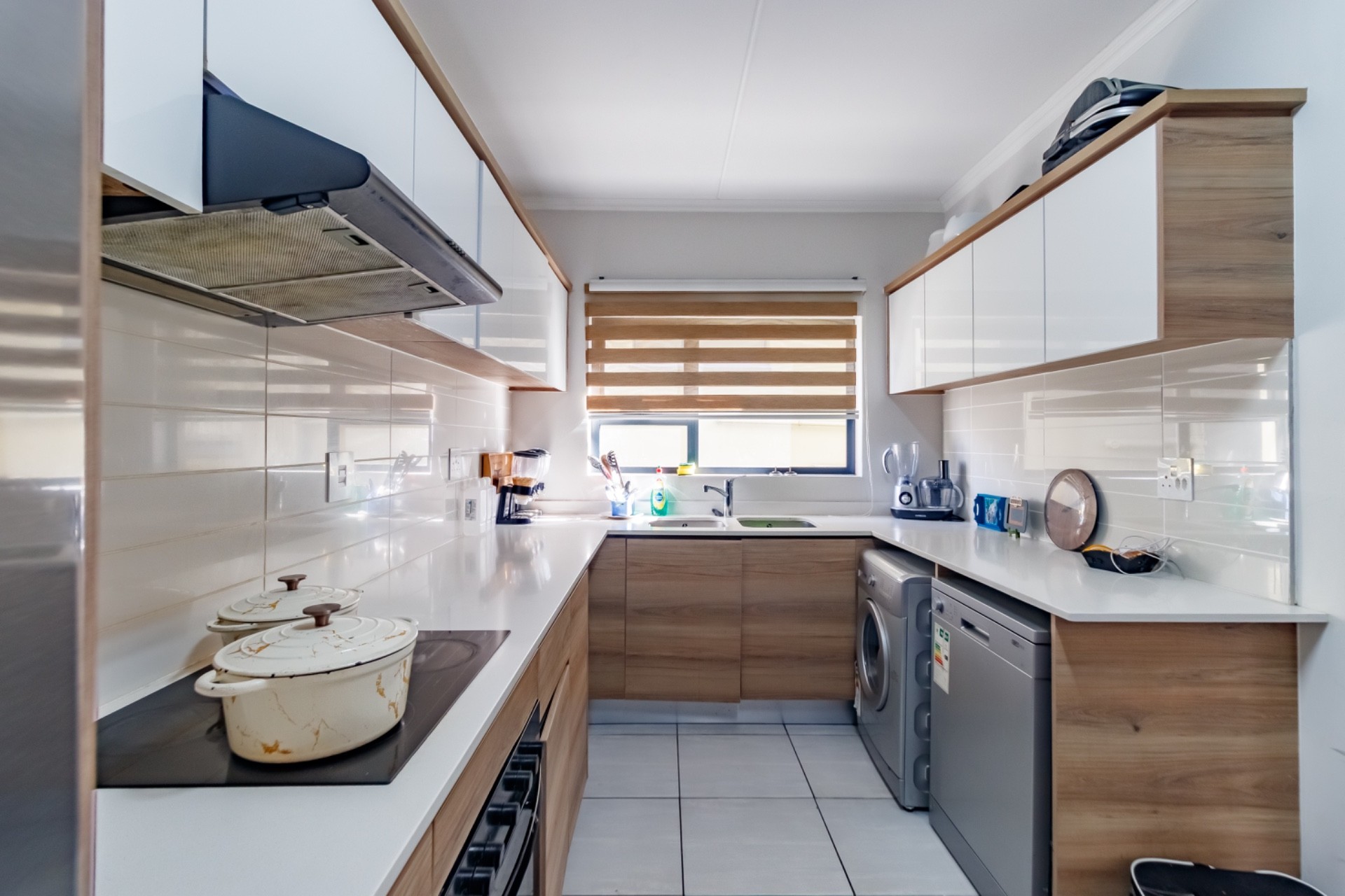 Beautiful Three Bedroom Investment opportunity in Kikuyu, Waterfall 4