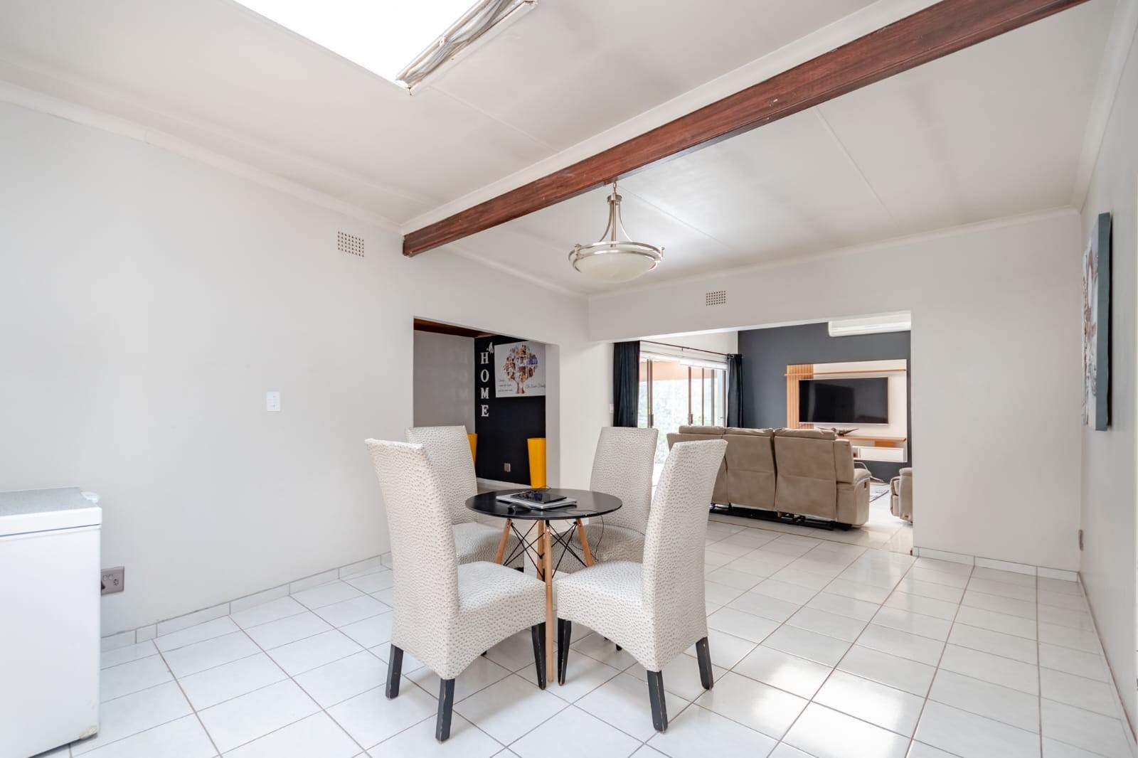 House for sale in Morningside, Sandton, 577 m²