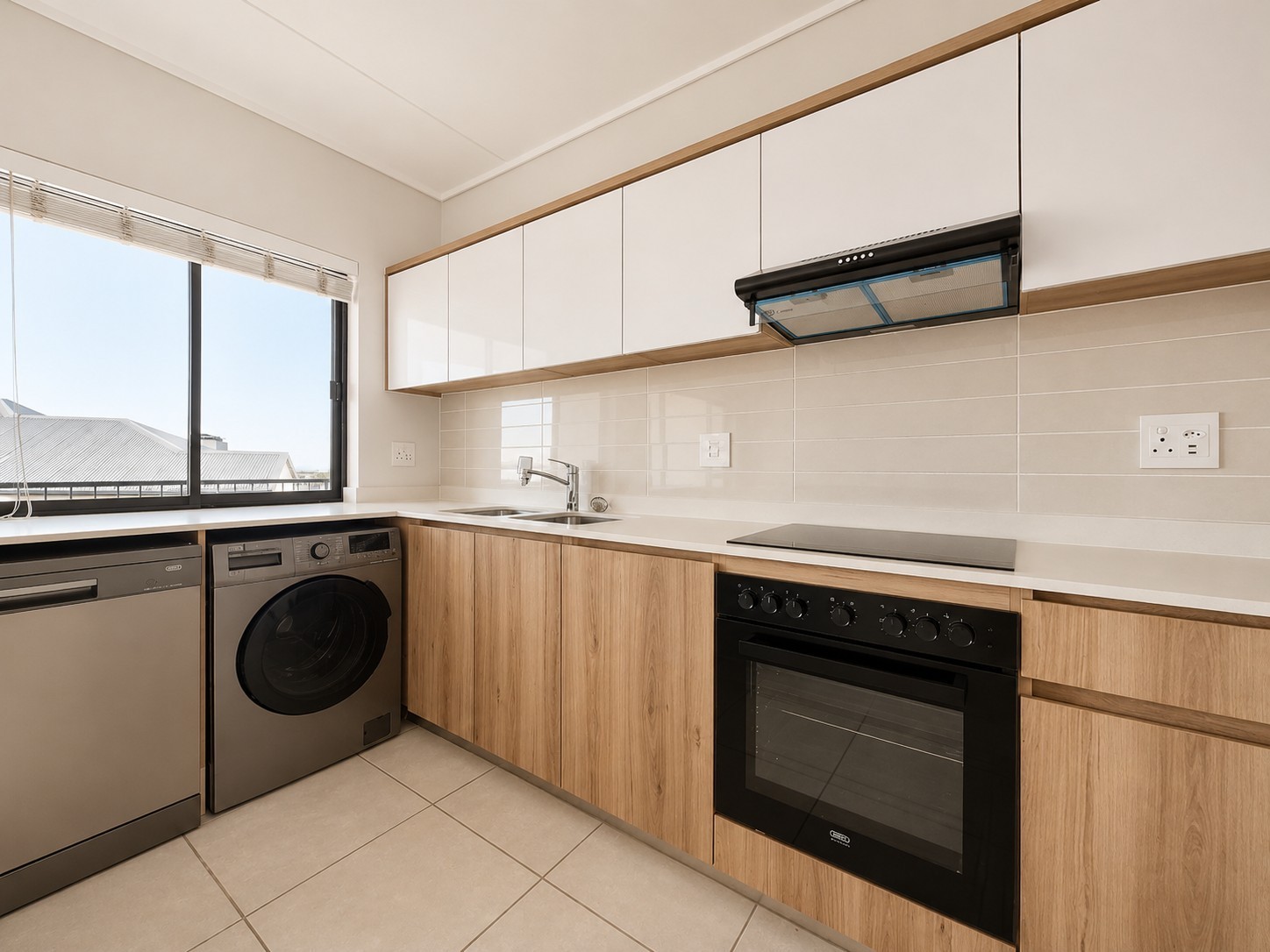 Apartment for sale in Ballito Central, Ballito, KwaZulu Natal, 100 m²
