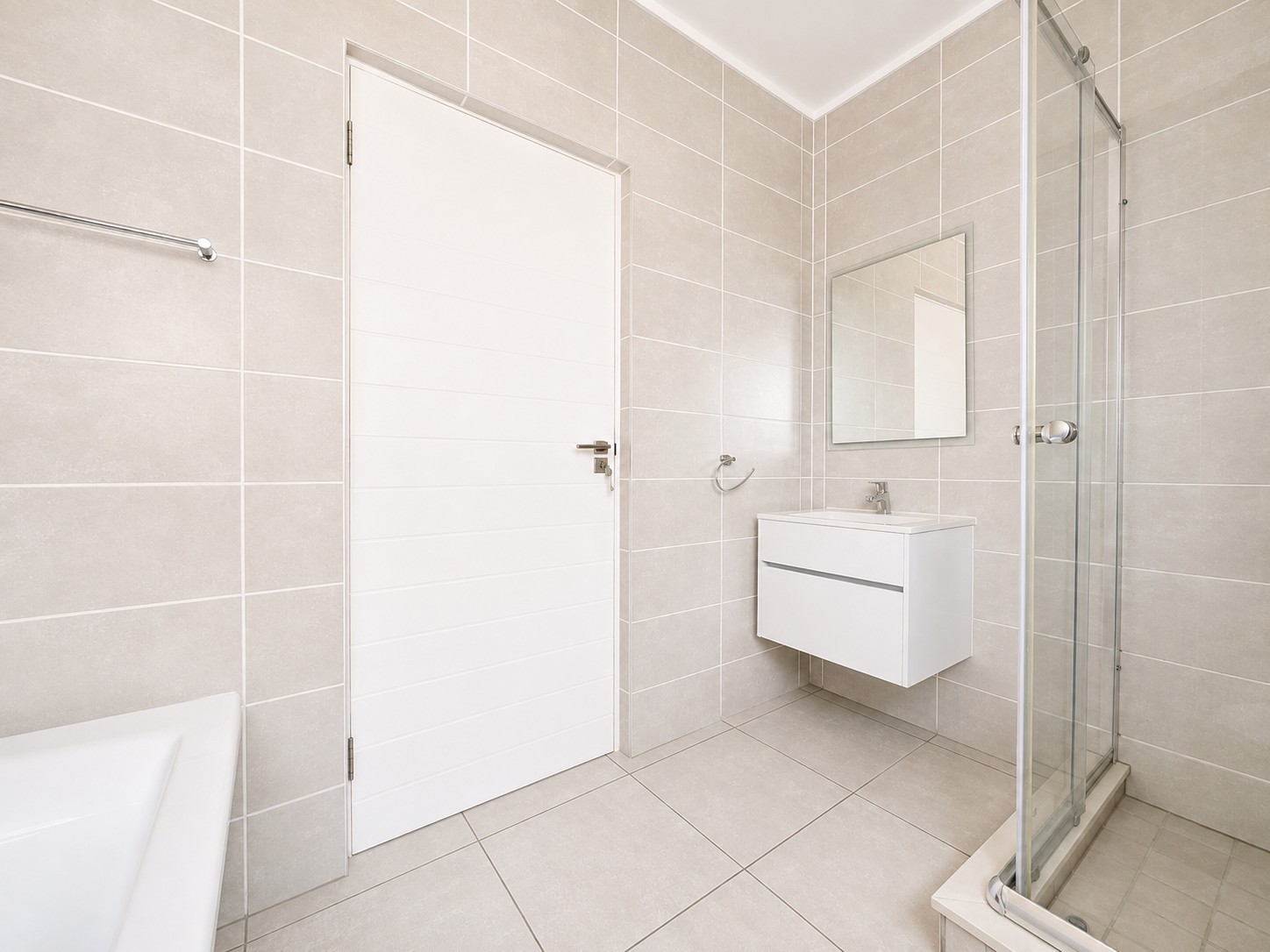 Apartment for sale in Ballito Central, Ballito, KwaZulu Natal, 100 m²