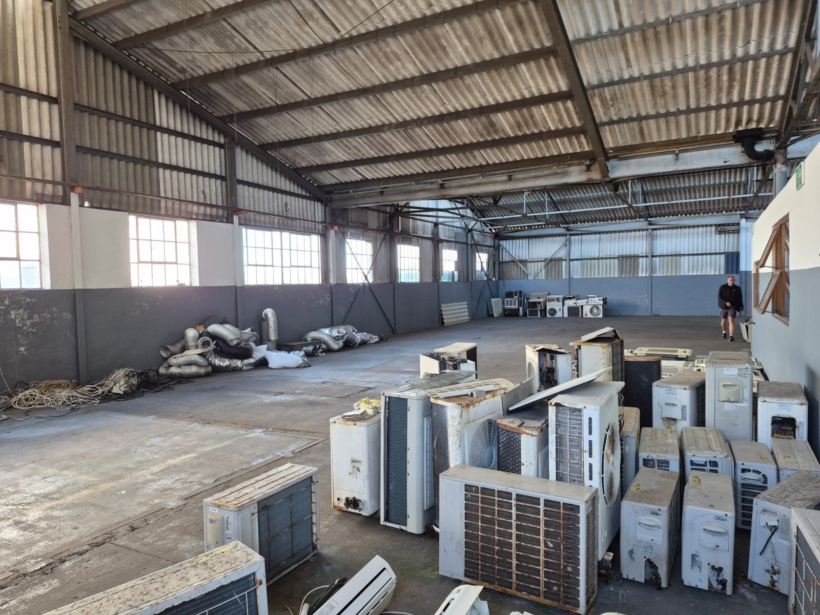 Warehouse To Rent in Neave Industrial, Port Elizabeth