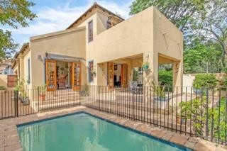 Elegant 4-Bedroom, 3-Bathroom House for Sale-Fourways 3
