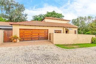 Elegant 4-Bedroom, 3-Bathroom House for Sale-Fourways