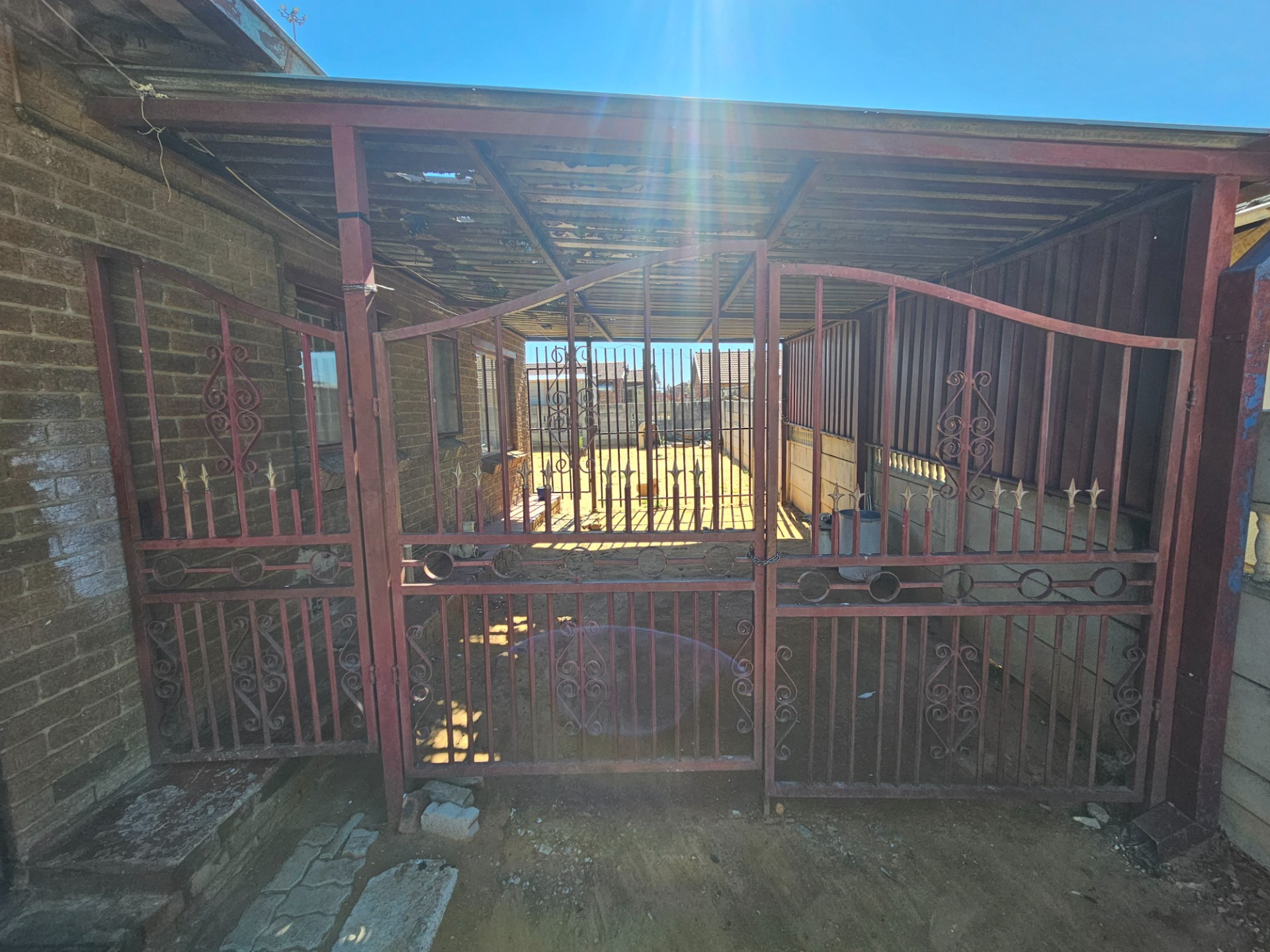Beautiful Family Home For Sale 5